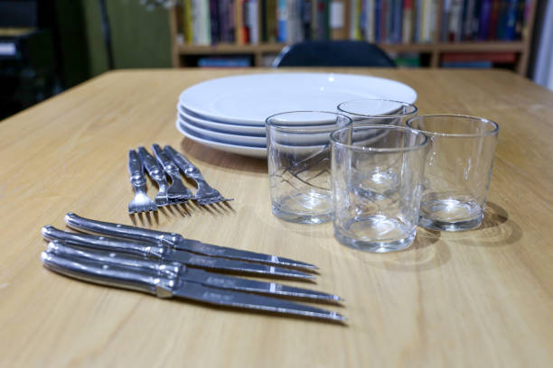 Choosing the Right Tableware and Bar