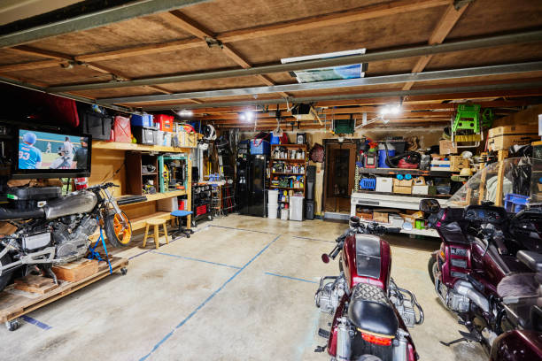 An Organized Automotive Garage