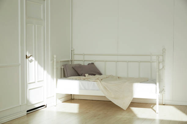 Choosing the Best Bed Frame