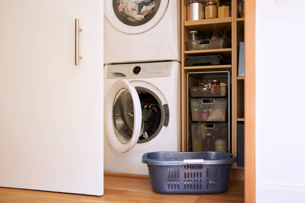 Choosing the Perfect Laundry Cabinets and Storage