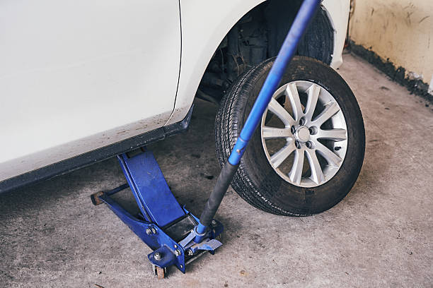 A Friendly Guide to Changing a Flat Tire