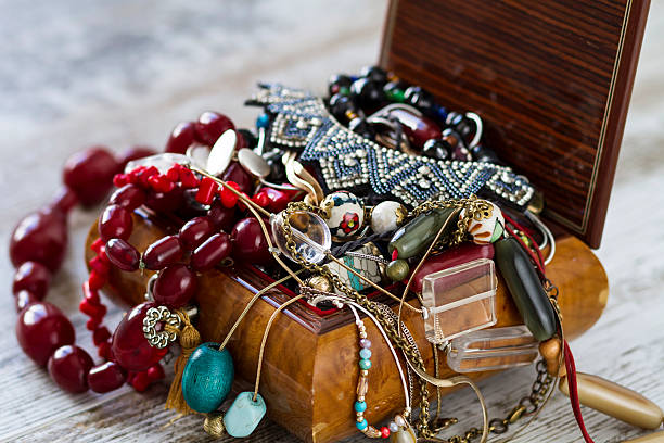 How to Create Your Own DIY Jewelry Organizer