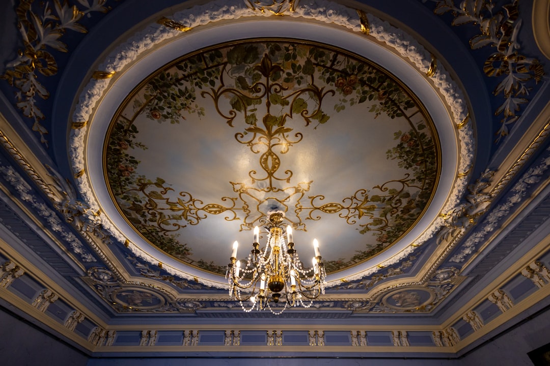 The Best Paint for Your Ceiling: A Homeowner’s Simple Guide