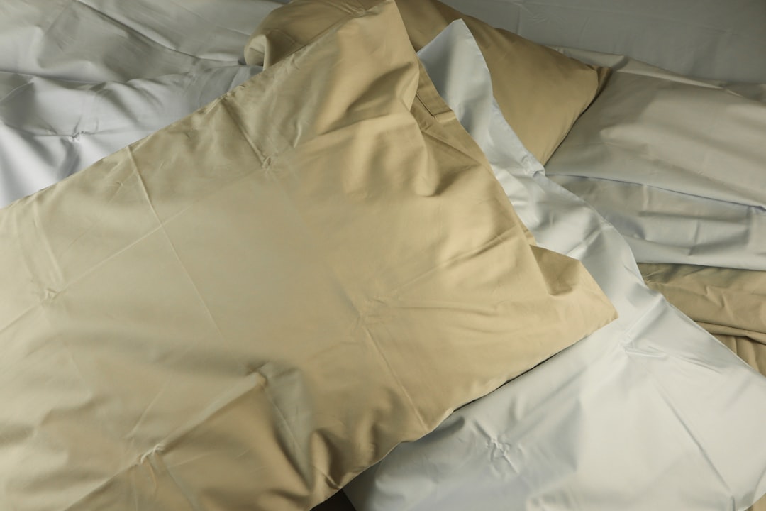 The Essential Guide to Selecting the Perfect Comforter Size for Your Bed