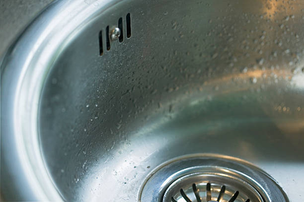 Tackling Tough Clogs: DIY Sewer Machine Projects for Homeowners