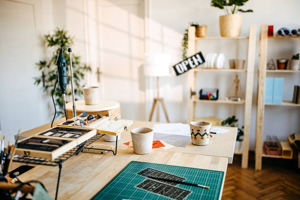 Works with Amazon Alexa: DIY Projects for a Smarter Home