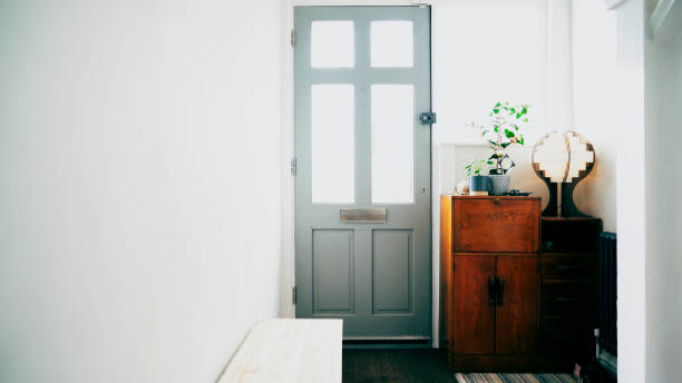 Entryway Furniture: DIY Projects for First Impressions