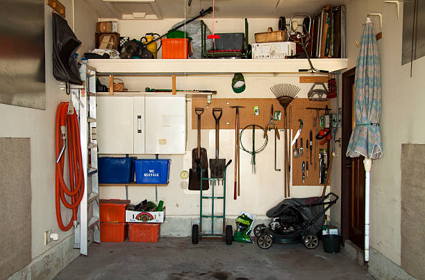 Transforming Chaos into Order: DIY Projects for a Structured Garage Space