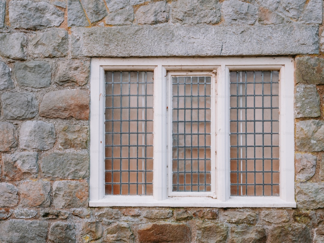 The Optimal Season for Window Replacement: A Guide to Timing Your Upgrade
