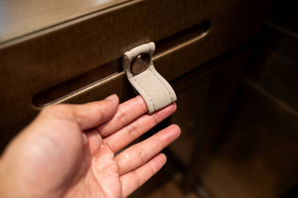 The Essential Guide to Accurately Measuring for New Cabinet Pulls