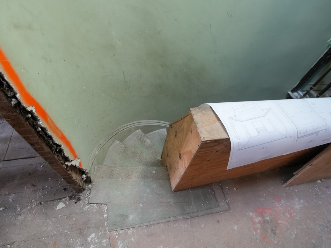 The Safest Method for Removing Old Varnish and Paint