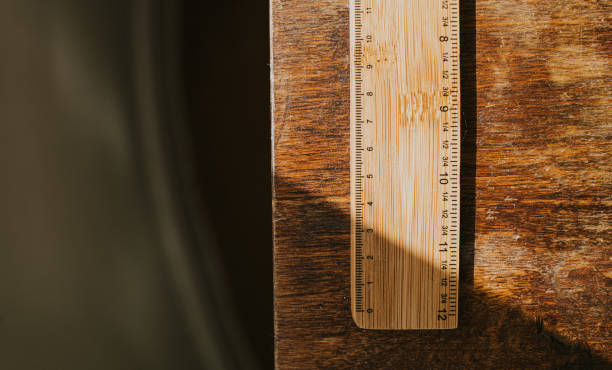 The Essential Guide to Measuring for a Slab Door Replacement