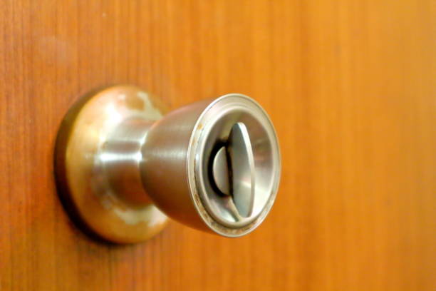 A Simple Guide to Tightening a Loose Doorknob