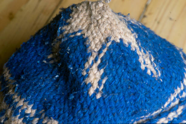 A Guide to Repairing a Frayed Rug Edge