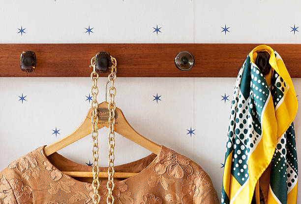 Craft Your Own Rustic Coat Rack: A Simple DIY Guide