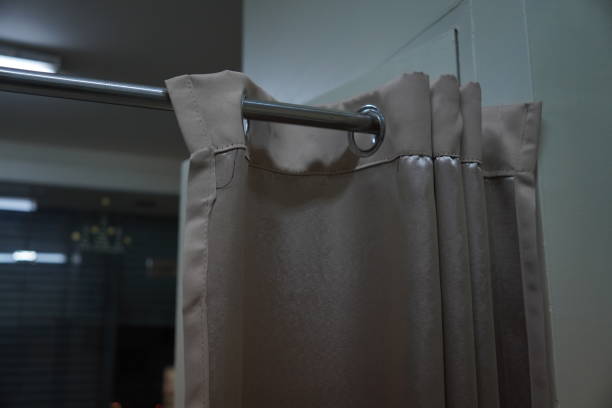 Effortless Window Dressing: How to Hang Curtains Without Drilling