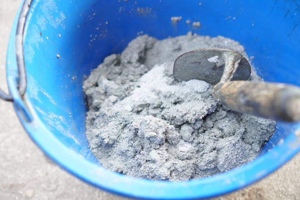 The Essential Guide to Mixing Concrete for Small Home Projects
