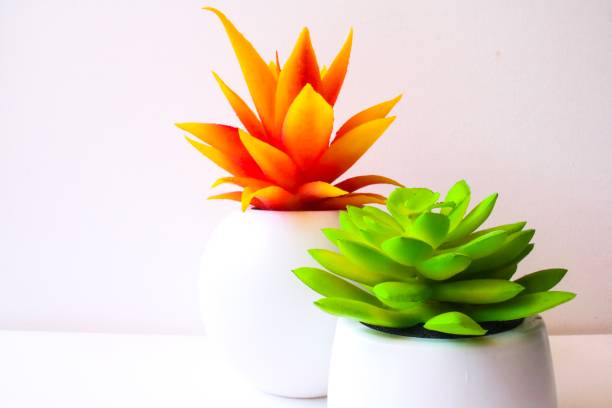 The Ultimate Guide to Choosing the Best Adhesive for DIY Artificial Plant Projects