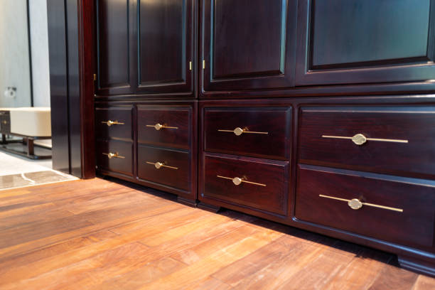 The Art of Alignment: A Guide to Perfectly Placed Knobs and Pulls
