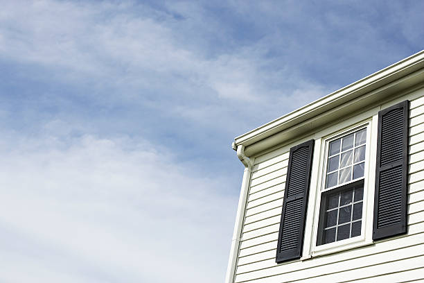 Fixing Loose or Sagging Exterior Shutters: A Homeowner’s Guide
