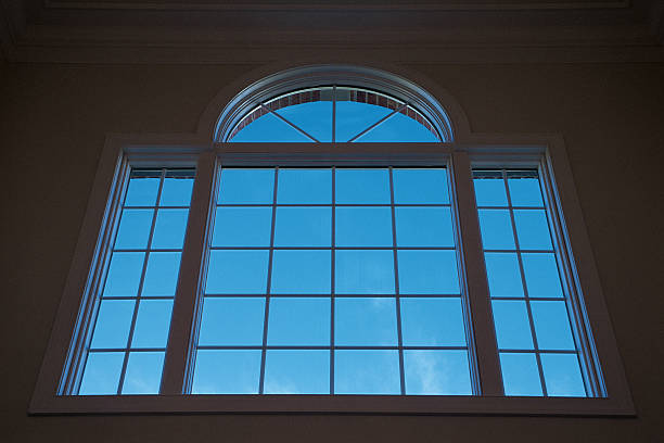 How to Choose the Right Window Installation Contractor for Your Home