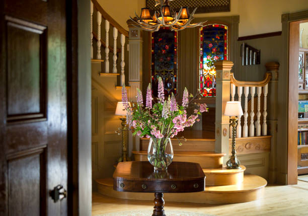 Build a Simple Entryway Table in One Weekend