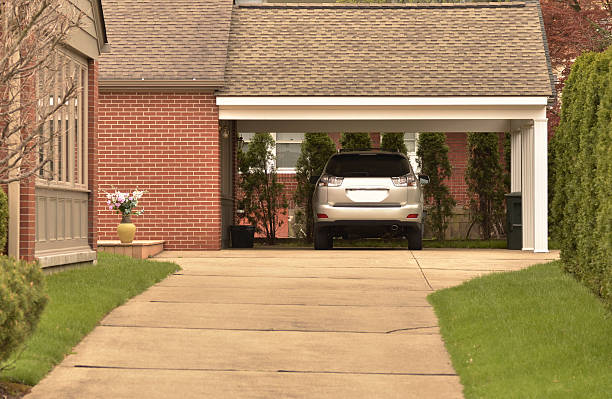 Maximizing Awkward Corner Spaces with Garage Cabinets