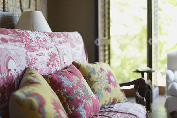 How to Restore a Flat Pillow to Its Former Fluff