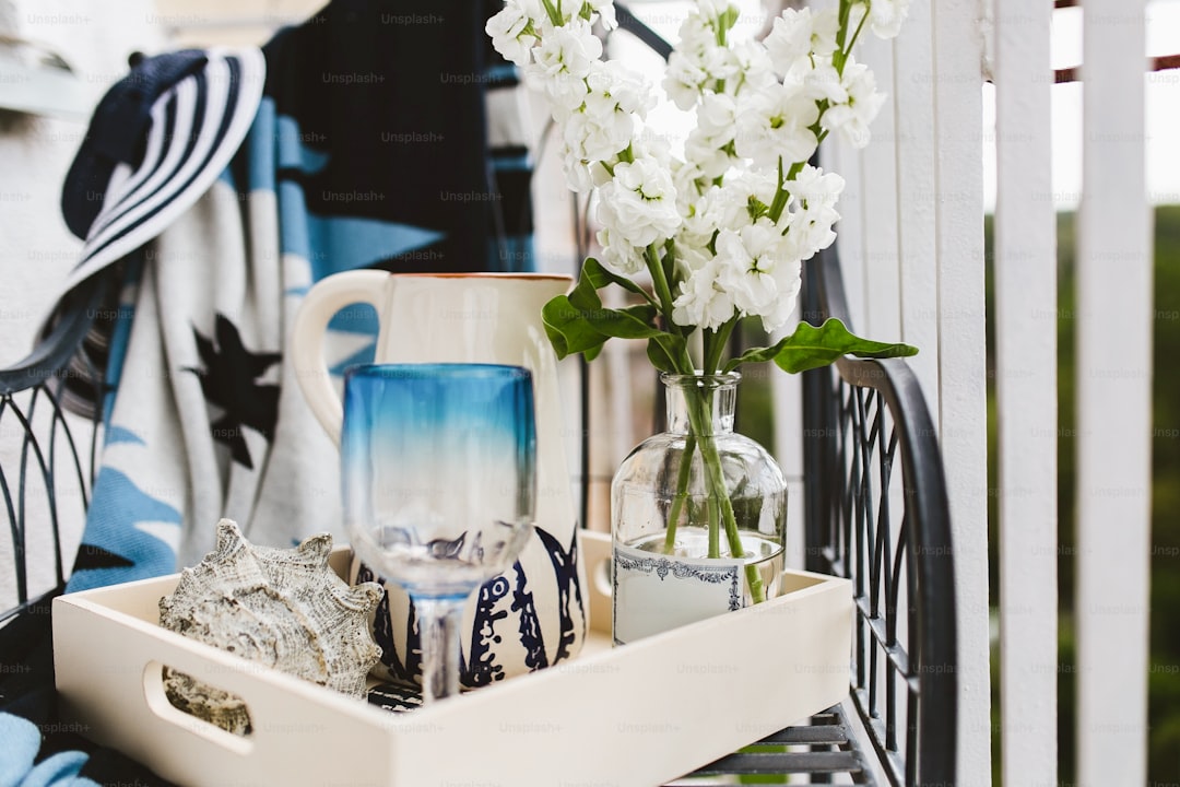 How to Turn a Thrifted Basket into a Sturdy Umbrella Stand